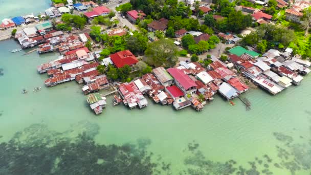 Vista de la ciudad de Tagbilaran desde arriba. Bohol, Filipinas. — Vídeo de stock