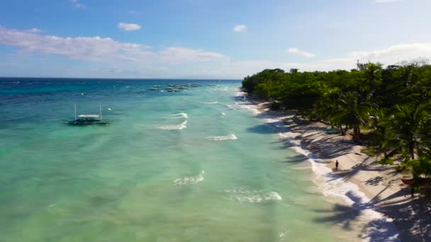 Sandy beach and tropical sea. Panglao island, Philippines. — Stock Video