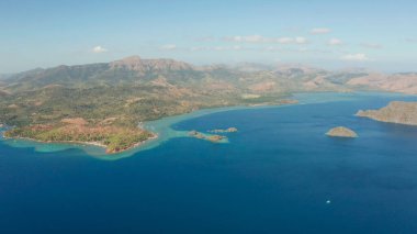Tropikal ada Busuanga, Palawan, Filipinler.
