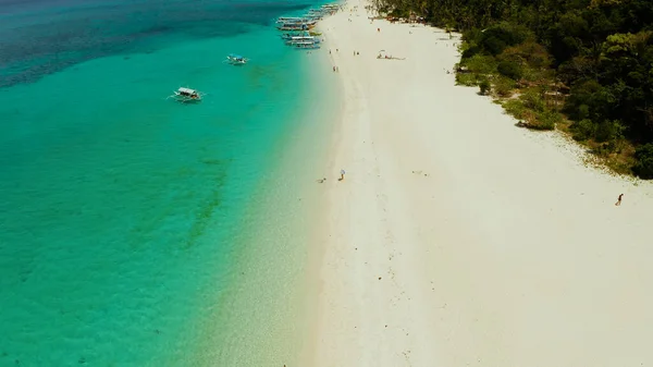 Isola di Boracay con spiaggia di sabbia bianca, Filippine — Foto Stock