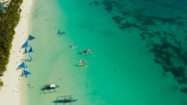 Isola di Boracay con spiaggia di sabbia bianca, Filippine — Foto Stock