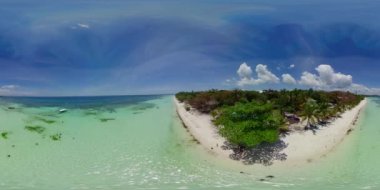 Kumsal ve tropikal deniz. Panglao Adası, Filipinler. 360 Derece Görünüm.