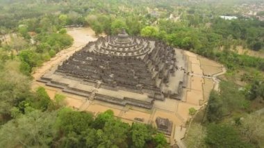 Borobudur Budist Tapınağı