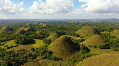 Çikolata tepeleri. Bohol Filipinleri..