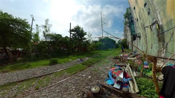 Sistema de transporte ferroviario en la ciudad de Manila. Filipinas. — Vídeos de Stock
