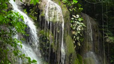 Güzel tropik şelale Filipinleri, Cebu