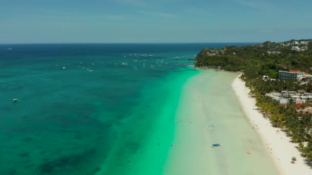 Остров Боракай с белым песчаным пляжем, Филиппины — стоковое видео
