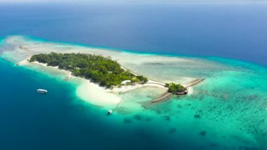 Küçük Liguid Adası, Filipinler, Mindanao.