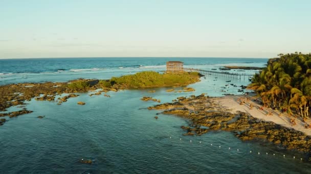 Surf spot op het eiland Siargao genaamd cloud 9. — Stockvideo