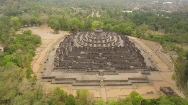 Borobudur Budist Tapınağı