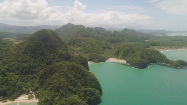 Seascape of Caramoan Islands, Camarines Sur, Filipíny. — Stock video