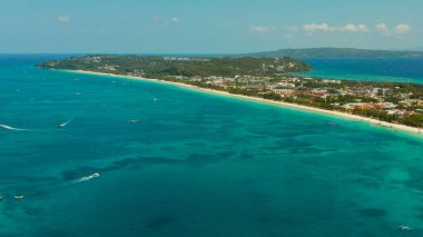 Beyaz kumlu plajlı Boracay Adası, Filipinler