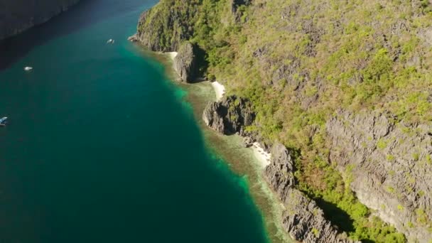 Tropikalna laguna morska i plaża, Filipiny, El Nido. — Wideo stockowe