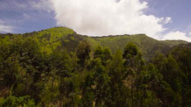 Dağ manzarası Java Adası, Endonezya.