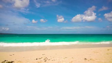 Tropik kumlu sahil. Puka Sahili, Filipinler