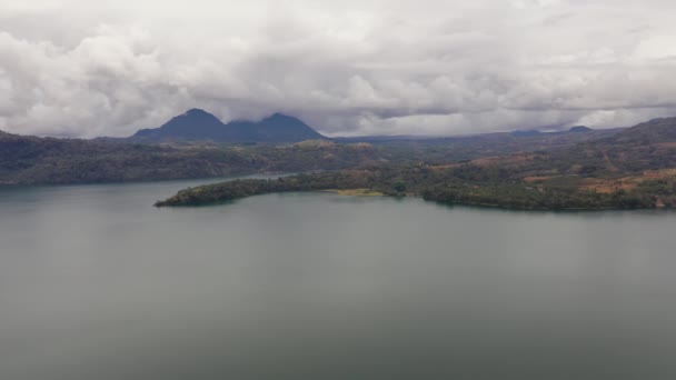 Il lago Lanao. Mindanao, Lanao del Sur, Filippine. — Video Stock