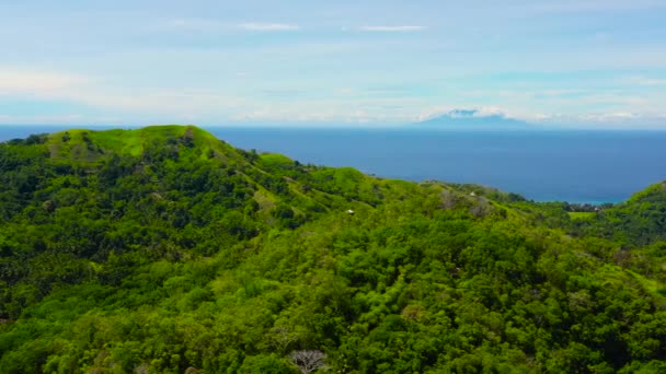 Collines et montagnes avec végétation tropicale. Bohol, Philippines. — Video