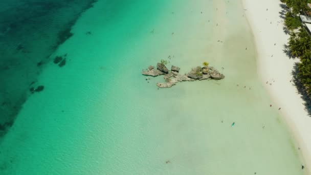 Boracay-sziget fehér homokos stranddal, Fülöp-szigetek — Stock videók