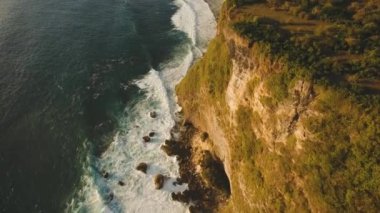 Bali adasındaki Rocky sahili. Hava görünümü.