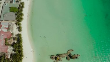 Beyaz kumlu plajlı Boracay Adası, Filipinler