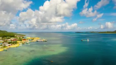 Dapa Feribot Terminali. Siargao, Filipinler.