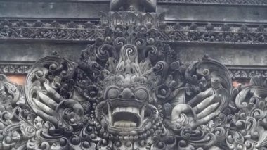 Bali 'deki Hindu tapınağı.