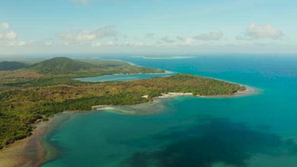 Ακτογραμμή στο τροπικό νησί. Νήσος Balabac, Palawan — Αρχείο Βίντεο