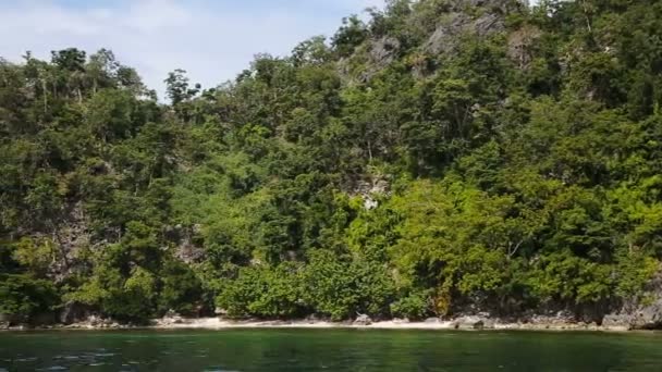 Υπέροχο λιμνοθάλασσα σε Palawan, Φιλιππίνες. — Αρχείο Βίντεο