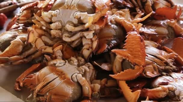 Mariscos en el mercado de pescado — Vídeos de Stock