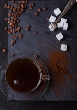 Kahve kayrak bir tahta üzerinde