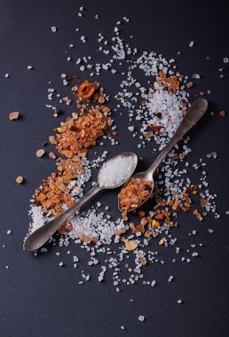 Deniz tuzu ve Hymalian Rose tuz