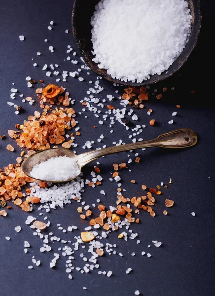 Deniz tuzu ve Hymalian Rose tuz