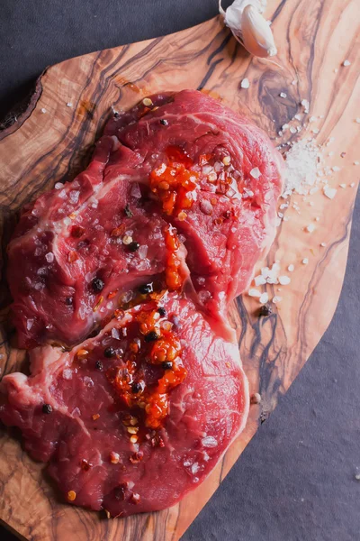 Filete de carne cruda — Foto de Stock