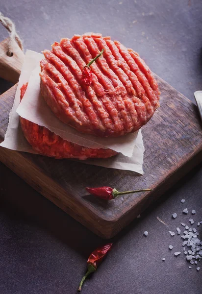 Huisgemaakte Hamburger koken — Stockfoto