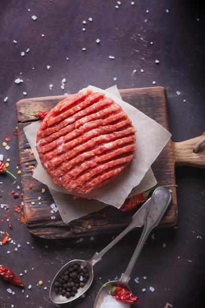 Ev yapımı hamburger yemek — Stok fotoğraf