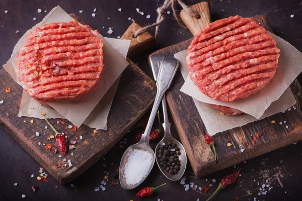 Ev yapımı hamburger yemek — Stok fotoğraf