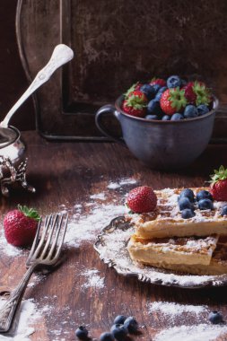 çilek ile Belçika waffle