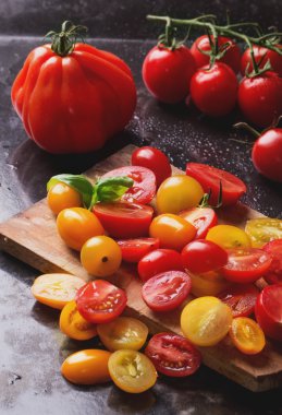 Olgun organik domates