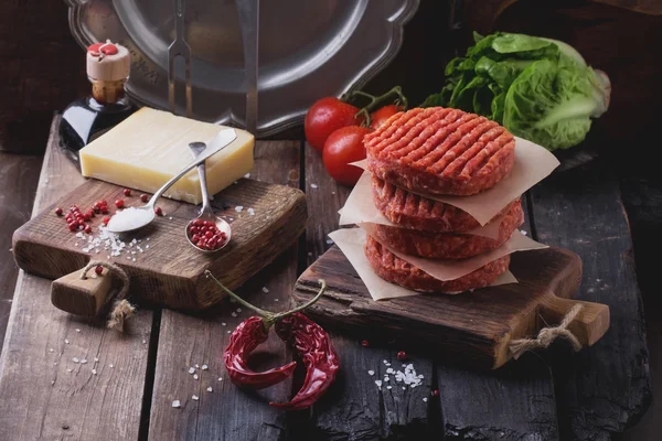 Huisgemaakte Hamburger koken — Stockfoto