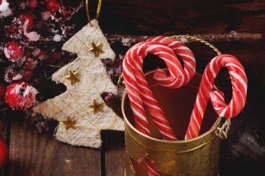 Noel şekerleme rustik ahşap tahta üzerinde