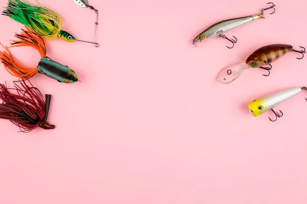 Концепция Рыбалки Розовом Модном Фоне Плоский Стиль Рыболовные Снасти Мягкие — стоковое фото