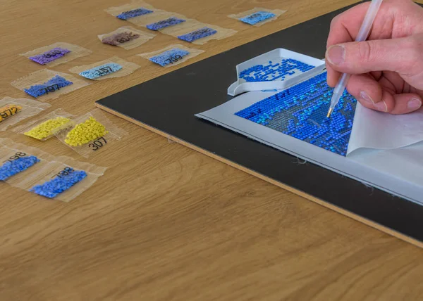 DIY elmas tablo. Kalemle elmas işlemeli.. 