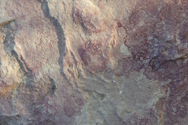 Üniformasız sıva kaplı bir duvar.