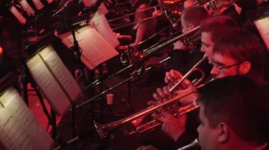 Rock Senfoni Rüzgar aletleri grup yukarıdan aşağıya bir orkestra Ukraynalı konser ailesinin trombon Kiev orkestra şefi Nikolai Lysenko oynama albümü