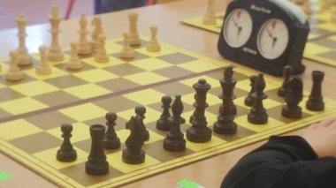 Satranç parça kurmak içinde ilk pozisyon zamanlayıcılar satranç Izgaralar satranç kulübü 