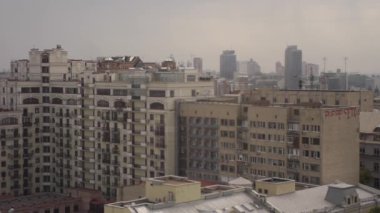 Kiev Yaşam Alanı, Yakın Sofievskaya Meydanı, Kiev Mykhailivska Meydanı, St Michael Katedrali, Çan Kulesi, İzleme Sol
