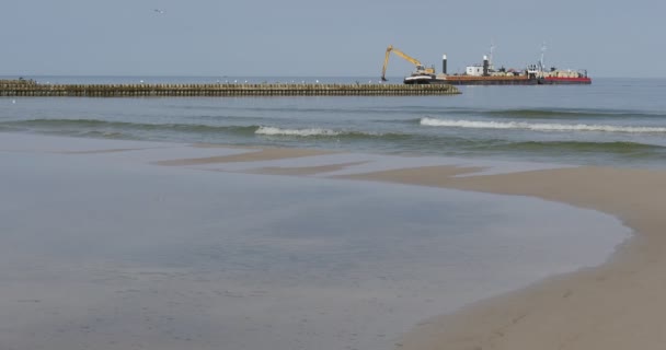 Waves Break On The Shore Breakwater Two Barges Work At The Sea Barge With Excavator Aggradation Of Soil Creation Of Dam Groynes Seascape Leba Poland — Stock Video