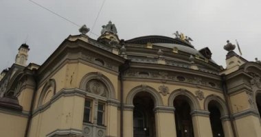 Kiev Kiev Ukrayna'nın Kiev Şehir Merkezi Ulusal Opera Opera Tiyatrosu binada korniş