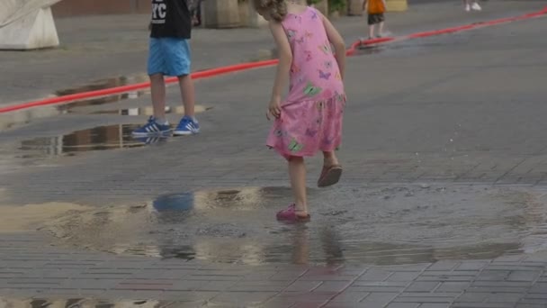 little girl pink sandals