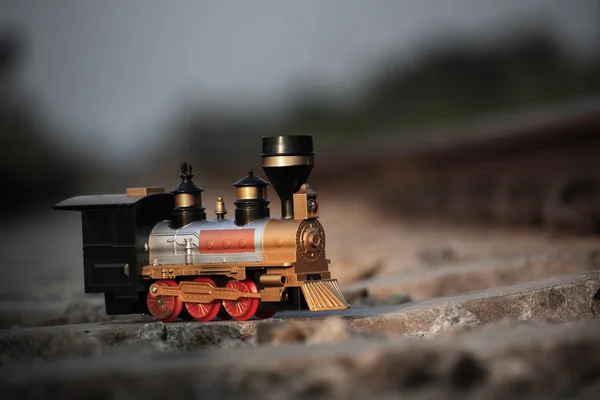 Vintage tren oyuncak modeli